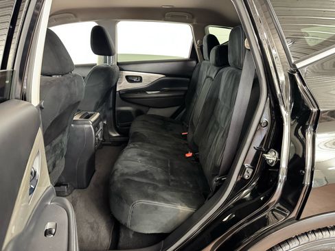 Used 2017 Nissan Murano SV image 26