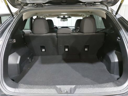 Used 2024 Subaru Crosstrek 2.0i Premium AWD/4WD image 12