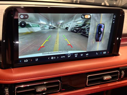 New 2026 Lincoln Aviator Reserve AWD/4WD image 30