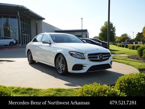 Certified 2019 Mercedes-Benz E 300 4MATIC image 1