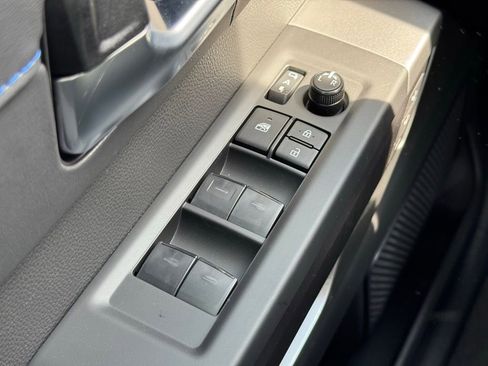 New 2025 Toyota Tundra Platinum AWD/4WD image 16