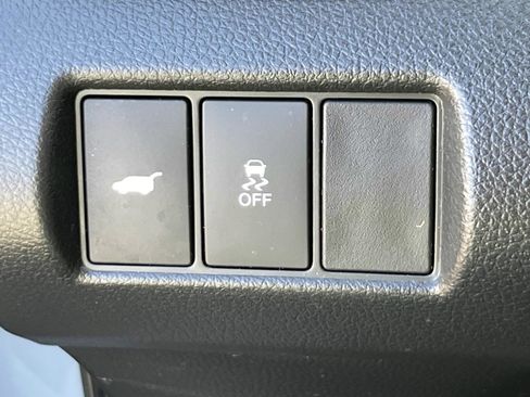 Certified 2023 Honda Pilot Touring image 20