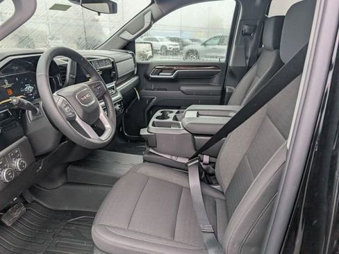 New 2026 GMC Sierra 1500 SLE w/ Preferred Package image 14