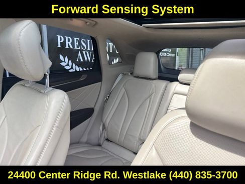 Used 2017 Lincoln MKC Reserve AWD/4WD image 14