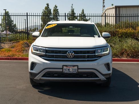 Used 2023 Volkswagen Atlas Cross Sport SE FWD image 2