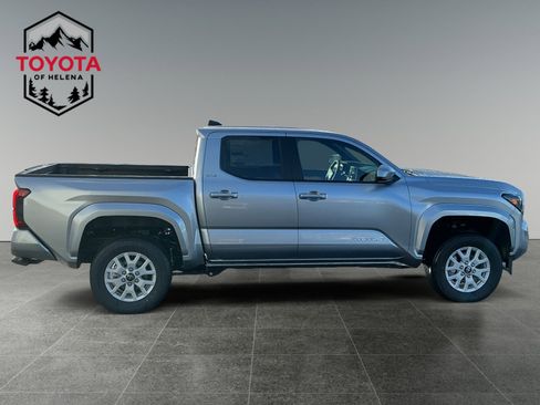 New 2026 Toyota Tacoma SR5 image 6