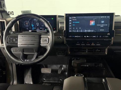 Used 2025 GMC Hummer EV 2X AWD/4WD image 32