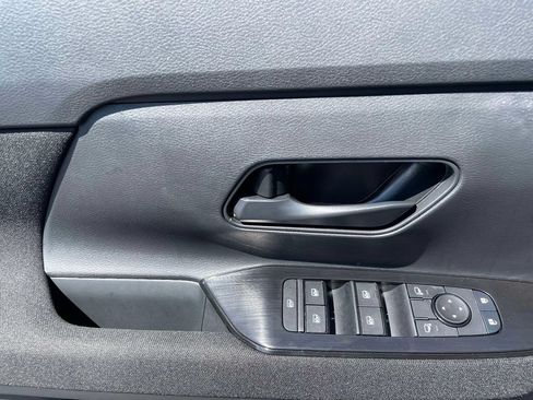 New 2026 Nissan Kicks S FWD image 18