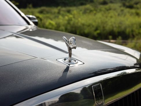 Certified 2022 Rolls-Royce Cullinan w/ Cullinan Package AWD/4WD image 19