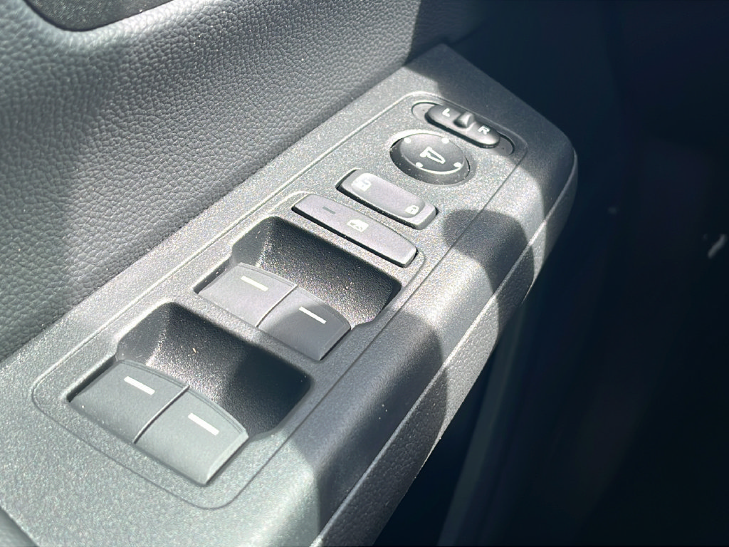 Certified 2025 Honda CR-V Sport-L image 22