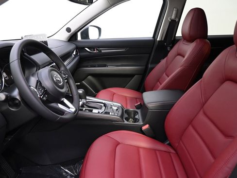New 2025 MAZDA CX-5 Carbon Edition image 13