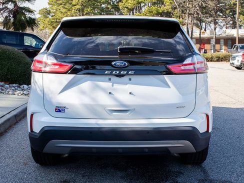 Certified 2023 Ford Edge SEL image 4