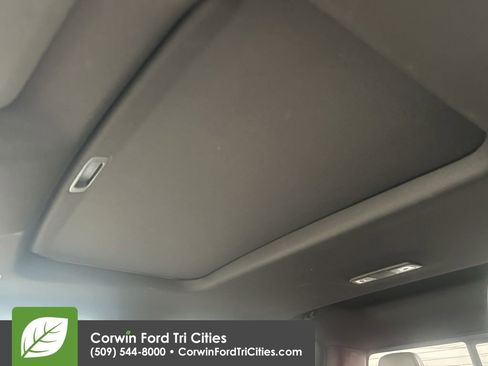 Used 2022 GMC Sierra 1500 SLT w/ SLT Premium Plus Package image 16