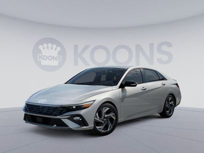 New 2025 Hyundai Elantra SEL