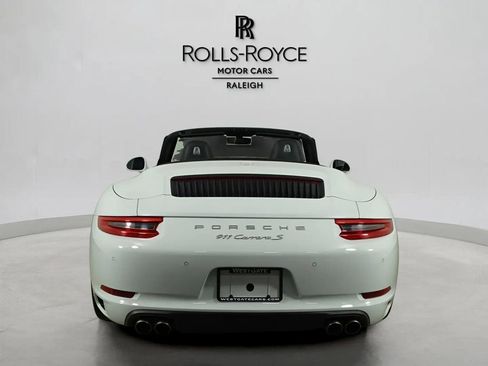 Used 2019 Porsche 911 Carrera S image 10
