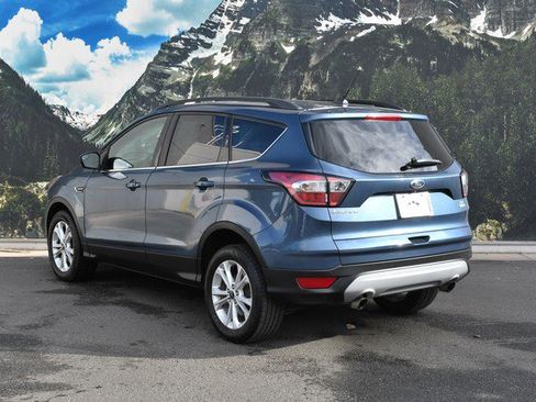 Used 2018 Ford Escape SEL image 9