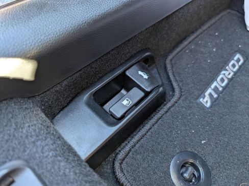 New 2026 Toyota Corolla LE image 12