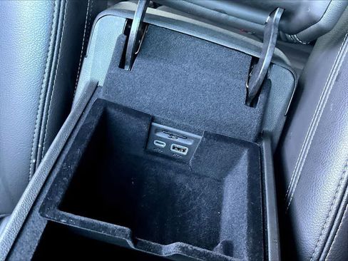 Used 2024 Cadillac XT6 Luxury w/ LPO, Floor Liner Package AWD/4WD image 18