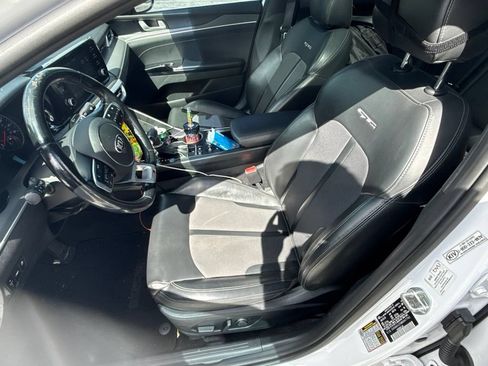 Used 2021 Kia K5 GT-Line AWD/4WD image 9