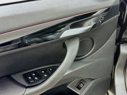 Used 2017 BMW X1 xDrive28i image 21