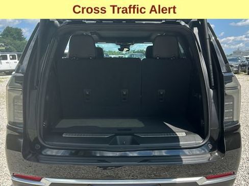 Certified 2025 Chevrolet Tahoe High Country AWD/4WD image 10