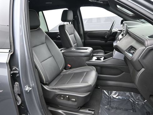 Used 2022 GMC Yukon SLT w/ SLT Luxury Package AWD/4WD image 33