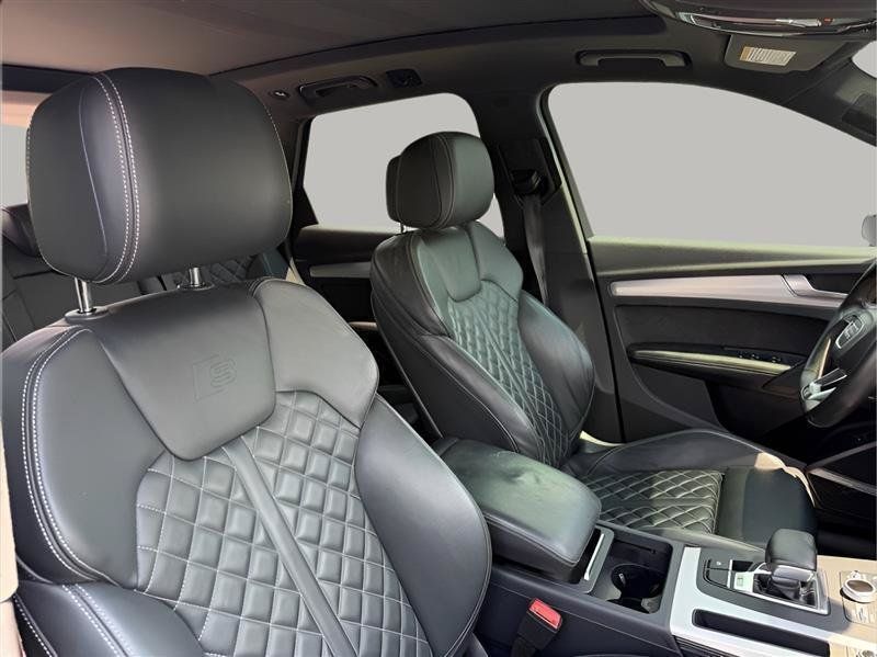 Used 2018 Audi SQ5 Premium Plus AWD/4WD image 33