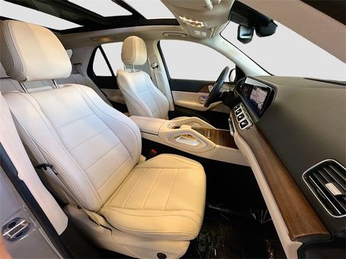 Certified 2024 Mercedes-Benz GLE 350 4MATIC image 30
