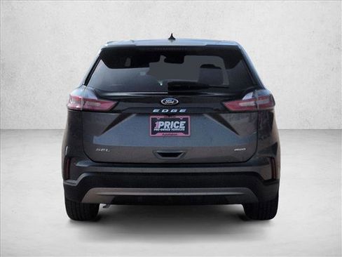 Used 2024 Ford Edge SEL image 7