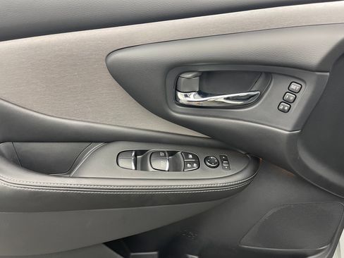 Used 2024 Nissan Murano SL FWD image 18