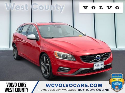 Used 2015 Volvo V60 T6 R-Design Platinum AWD/4WD image 1