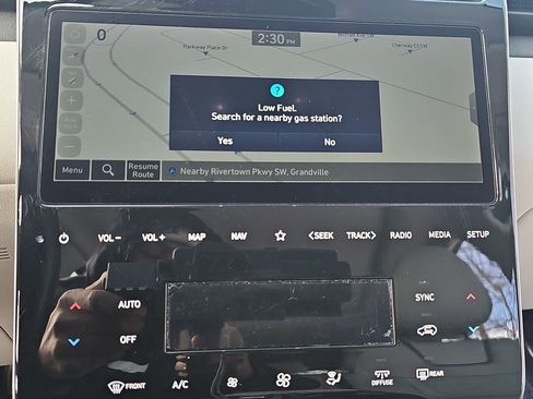 Used 2024 Hyundai Tucson Limited image 22