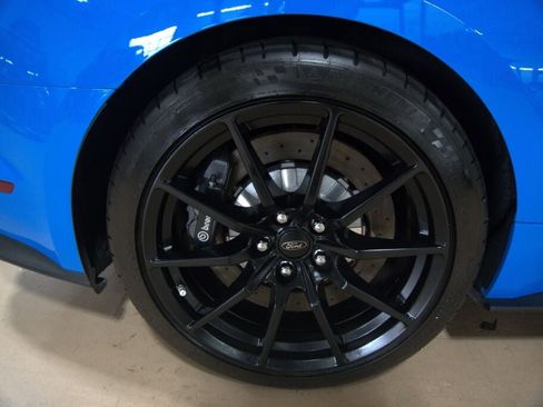 Used 2017 Ford Mustang Shelby GT350 w/ Electronics Package image 29