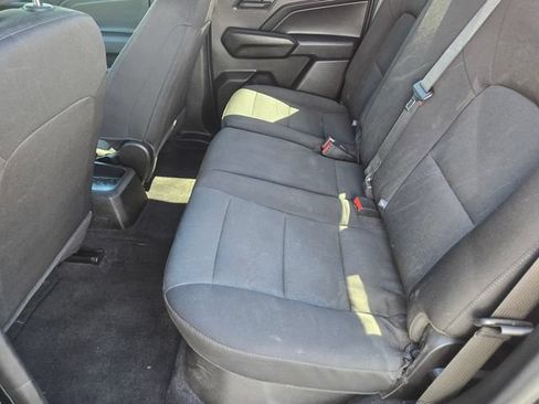 Used 2023 Chevrolet Colorado W/T RWD image 11