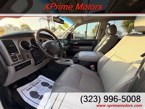 Used 2012 Toyota Tundra Limited w/ Platinum Pkg AWD/4WD image 15