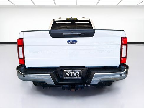 Used 2021 Ford F250 Lariat w/ Lariat Ultimate Package AWD/4WD image 5
