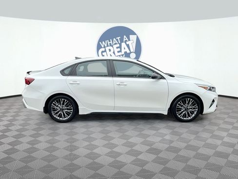 Certified 2024 Kia Forte GT-Line image 8