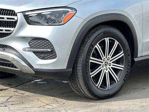 Certified 2025 Mercedes-Benz GLE 350 4MATIC image 8