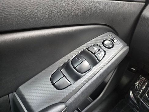 Used 2024 Nissan Altima 2.5 SV image 30