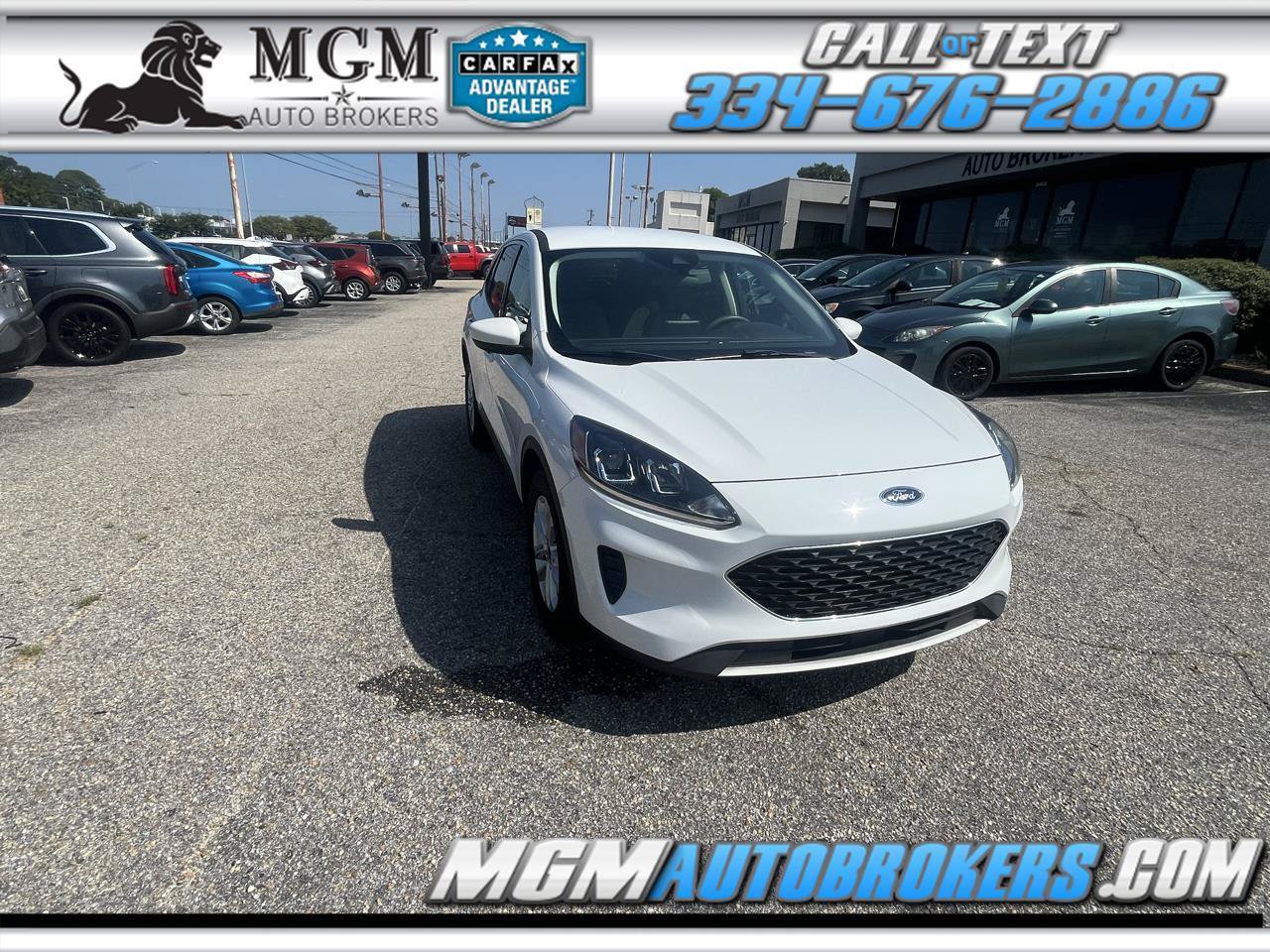 Used 2021 Ford Escape SE FWD image 1