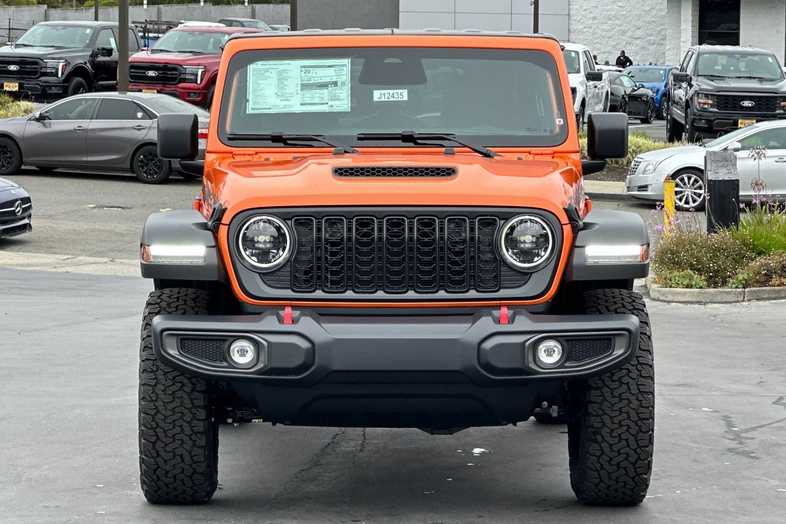 New 2026 Jeep Wrangler Unlimited Rubicon AWD/4WD image 9