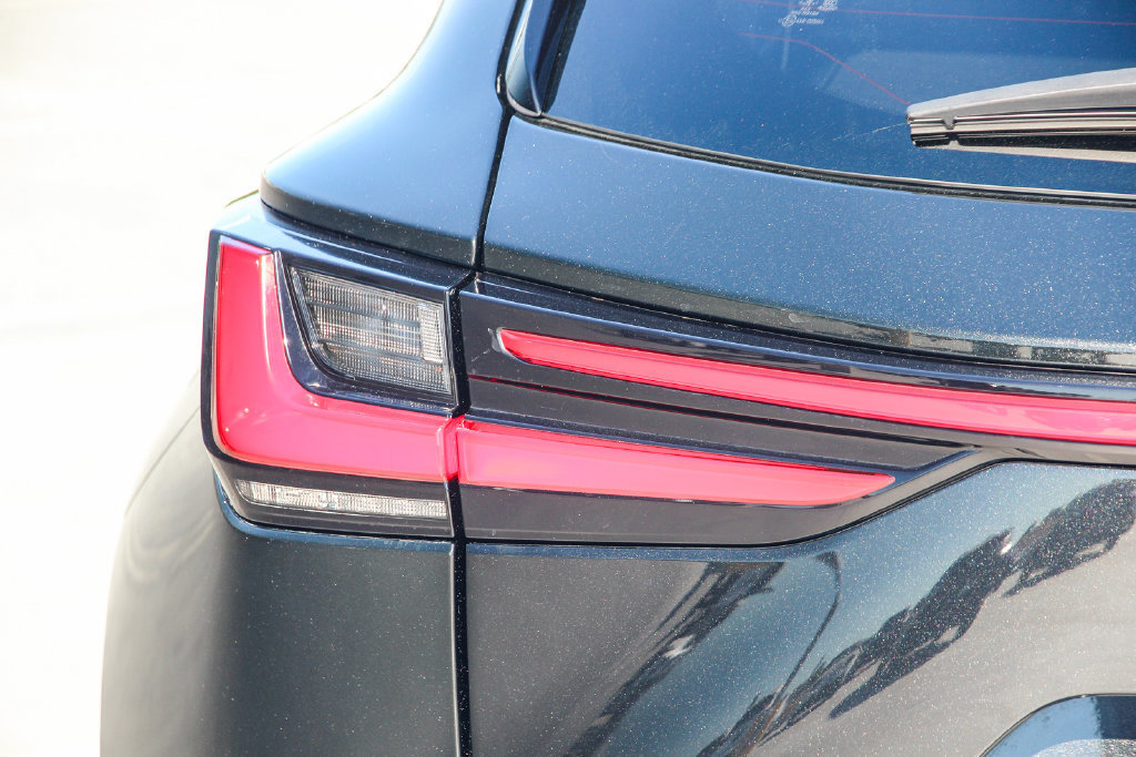 Certified 2024 Lexus NX 450h+ AWD w/ Vision Package image 8