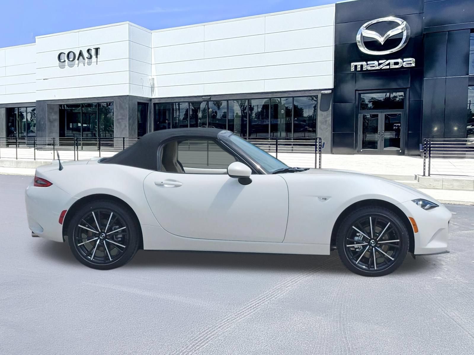 New 2026 MAZDA MX-5 Miata Grand Touring RWD image 5
