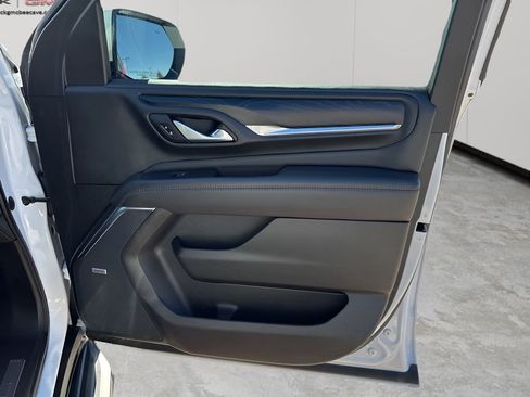 Used 2021 GMC Yukon Denali image 13