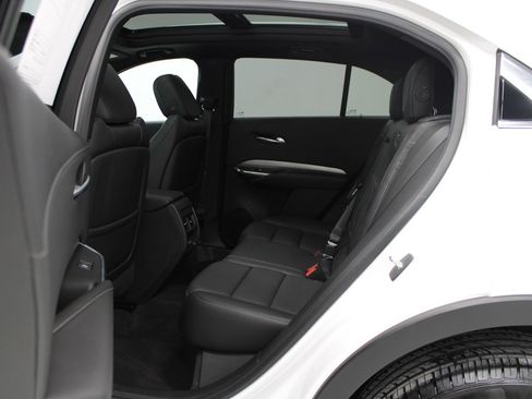 Used 2020 Cadillac XT4 Premium Luxury image 36