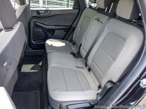 Used 2022 Ford Escape SE w/ SE Sport Appearance Package AWD/4WD image 11