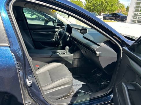 Used 2023 MAZDA MAZDA3 s FWD image 39