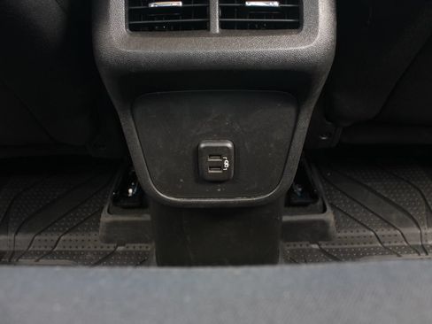 Used 2023 Chevrolet Equinox LT w/ LPO, Floor Liner Package AWD/4WD image 32