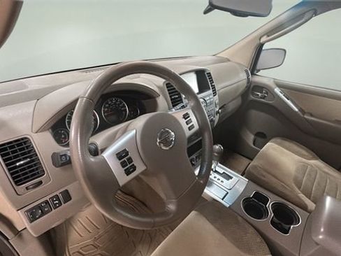 Used 2008 Nissan Pathfinder SE w/ Side Airbags Pkg AWD/4WD image 10