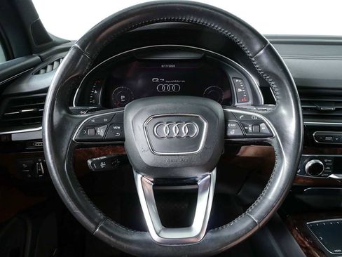 Used 2017 Audi Q7 3.0T Prestige AWD/4WD image 10
